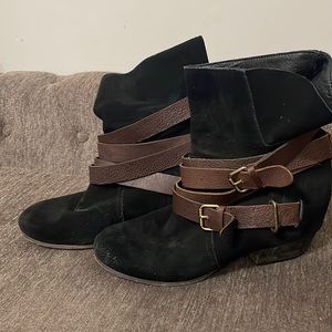 ZiGi Girl Format Suede Booties  - Size 9